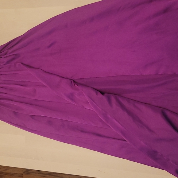 White by Vera Wang Medium Purple One Shoulder Gown with Slit - Picture 11 of 16